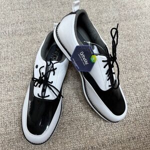 Women’s Foot Joy golf shoes
